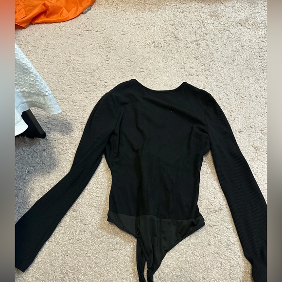 ASTR black bodysuit with cutouts size medium - Picture 4 of 13